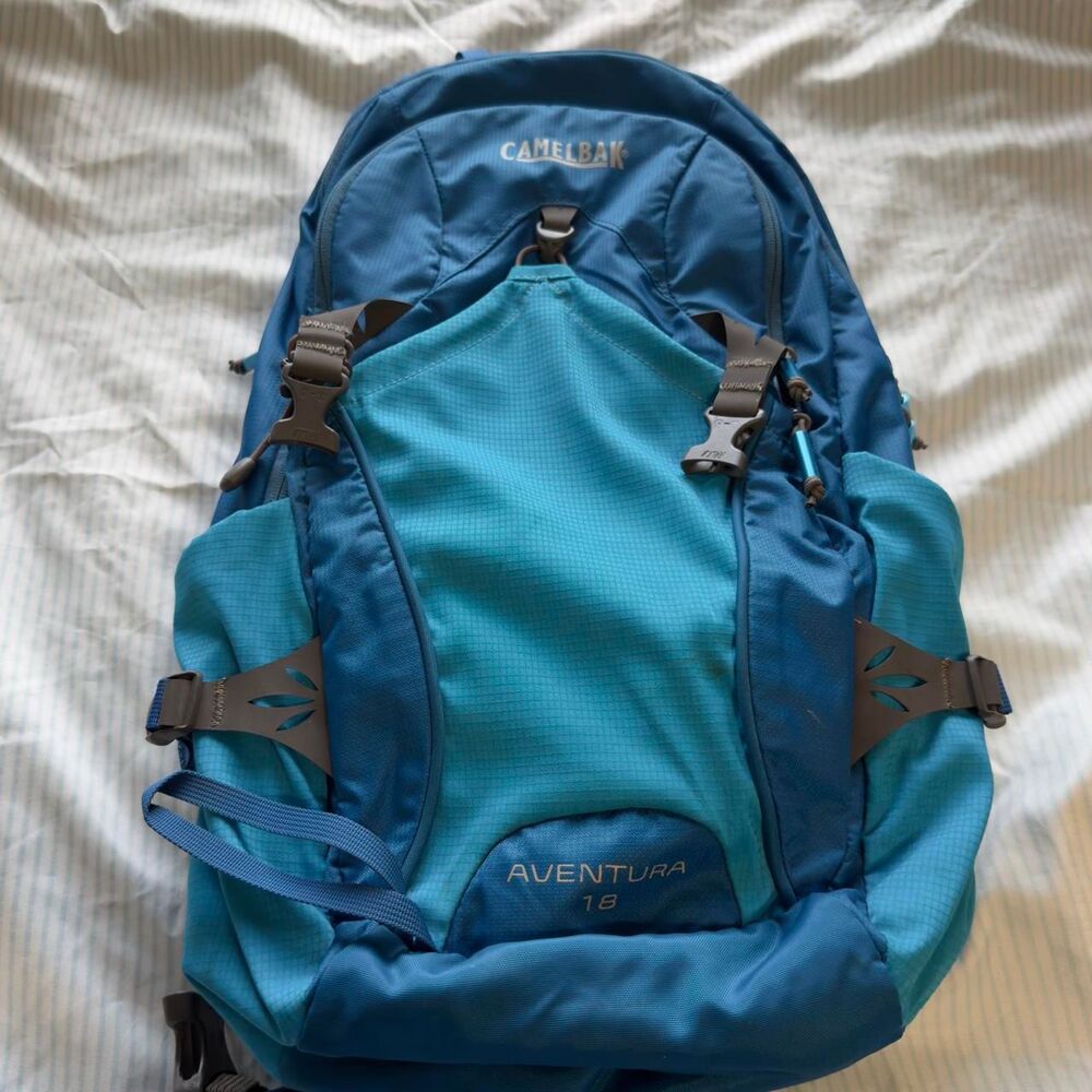 CamelBak Aventura 18 Hiking Backpack #hiking #outdoor